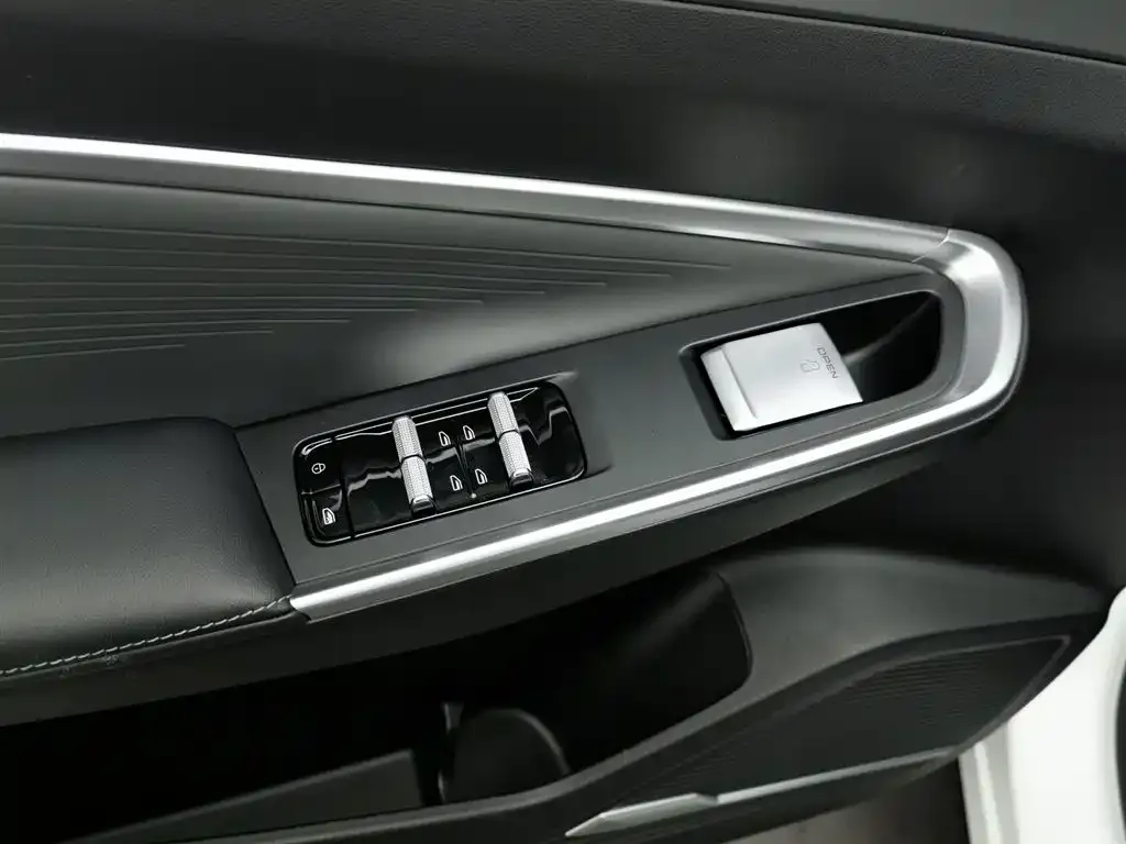 Geely Boyue 2024 из CN, фото 10