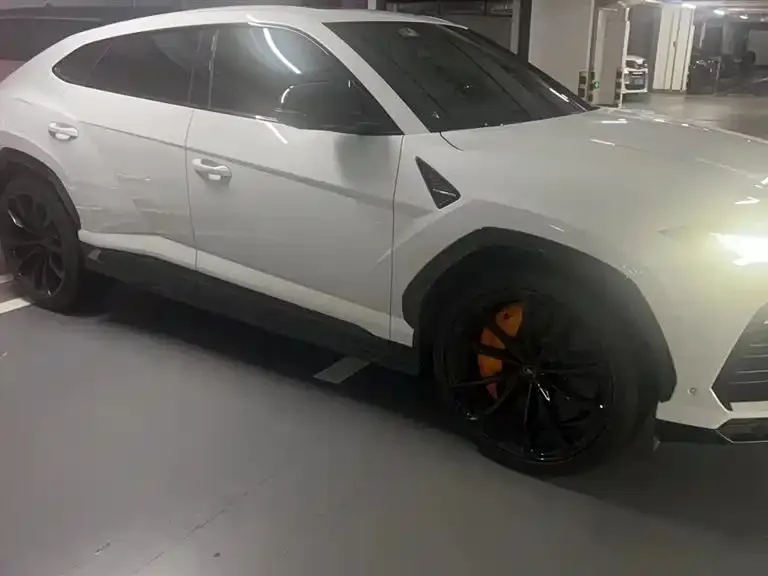 Lamborghini Urus 2023 из CN, фото 4