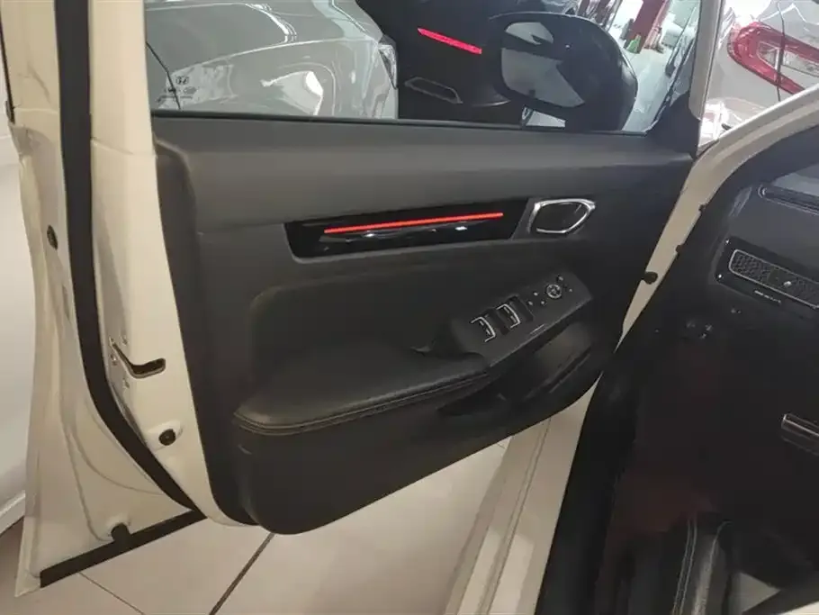 Honda Civic 2023 из CN, фото 3
