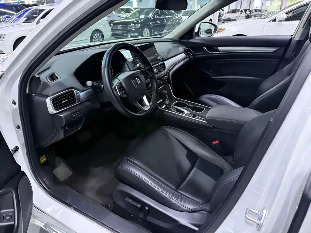 Honda Accord 2021 из CN, фото 7
