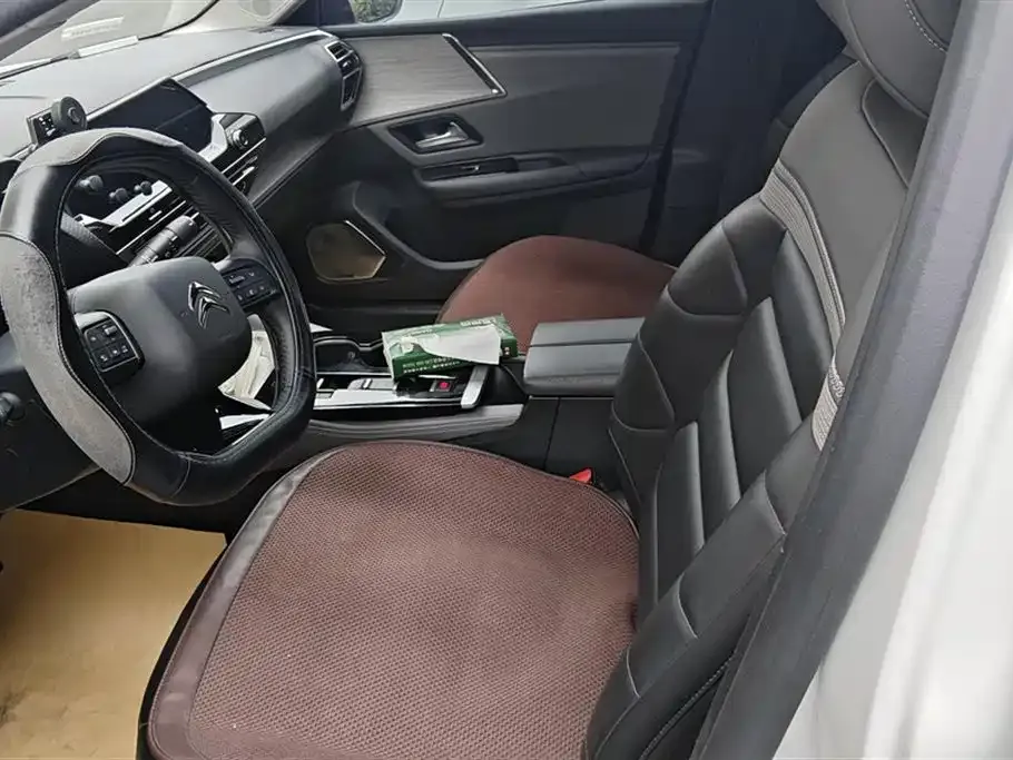 Citroen C5 X 2023 из CN, фото 4