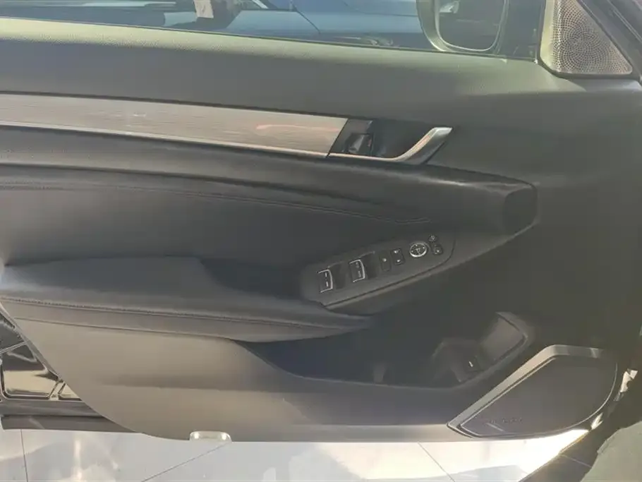 Honda Accord 2021 из CN, фото 6