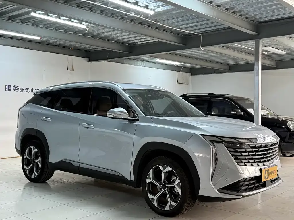 Geely Boyue L 2023 из CN, фото 2