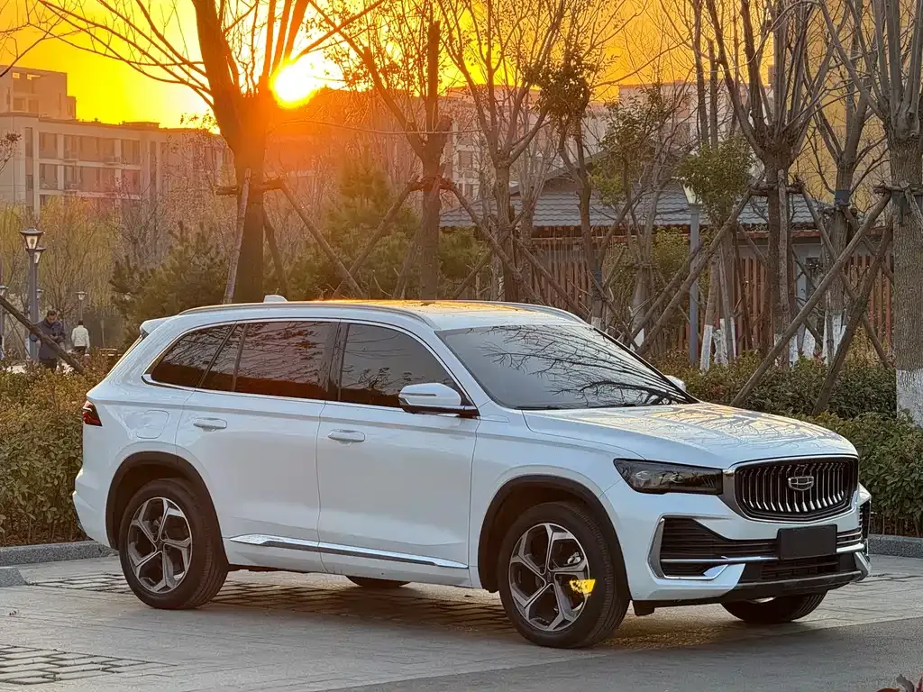 Geely Xingyue L 2023 из CN, фото 3