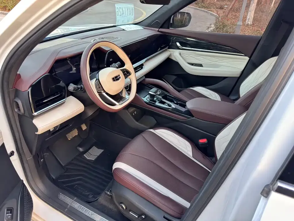 Geely Xingyue L 2023 из CN, фото 4
