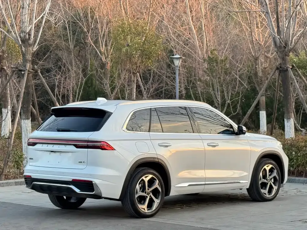 Geely Xingyue L 2023 из CN, фото 8