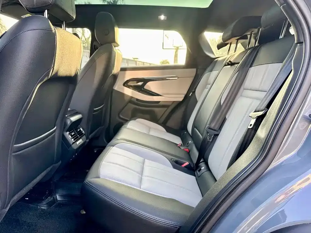 Land Rover Evoque 2021 из CN, фото 6