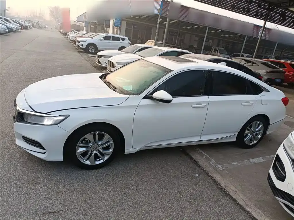 Honda Accord 2021 из CN, фото 3