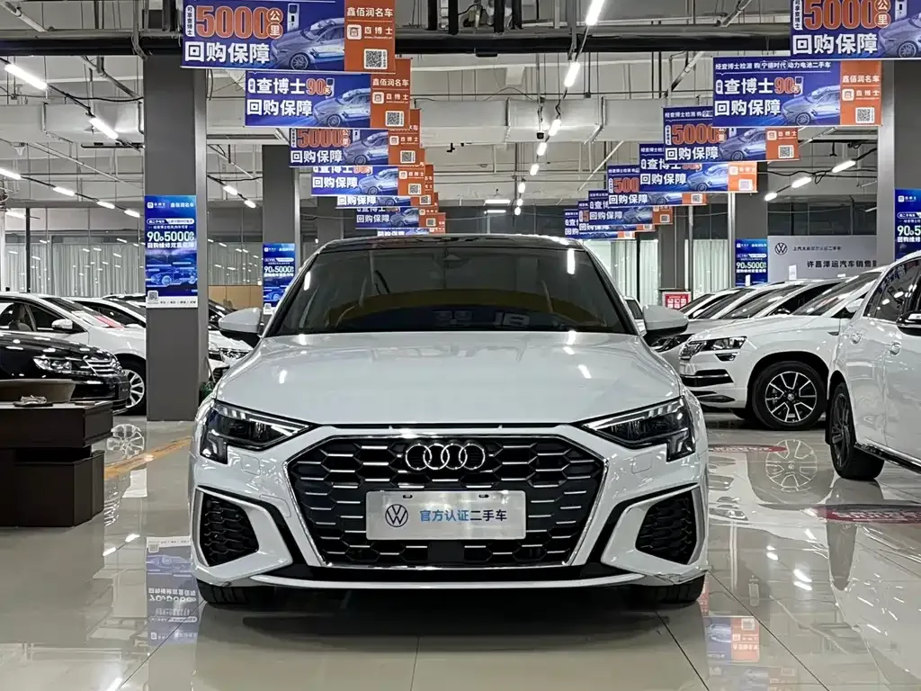 Audi A3 2023 из CN, фото 5