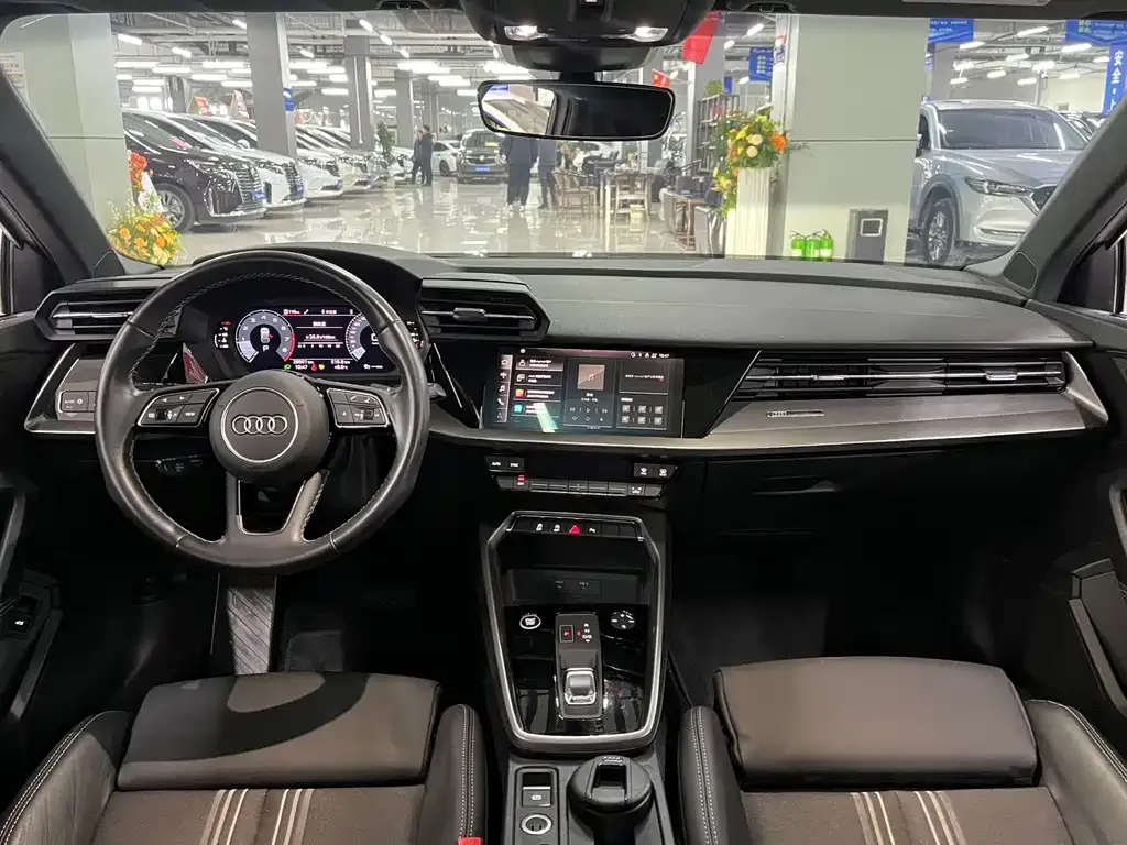 Audi A3 2023 из CN, фото 10
