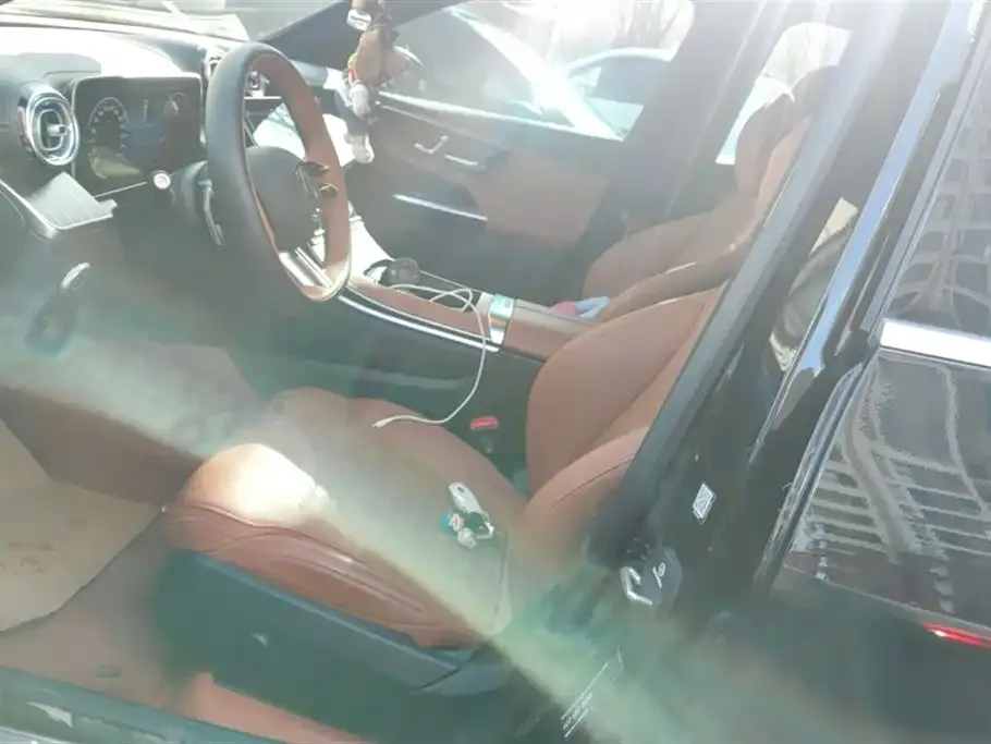 Mercedes-Benz GLC 2024 из CN, фото 2