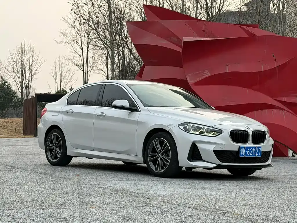 BMW 1 Series 2022 из CN, фото 4
