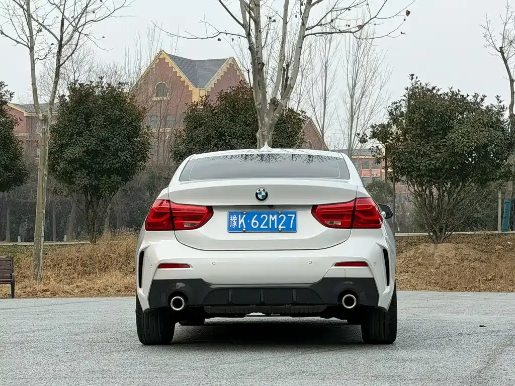 BMW 1 Series 2022 из CN, фото 3