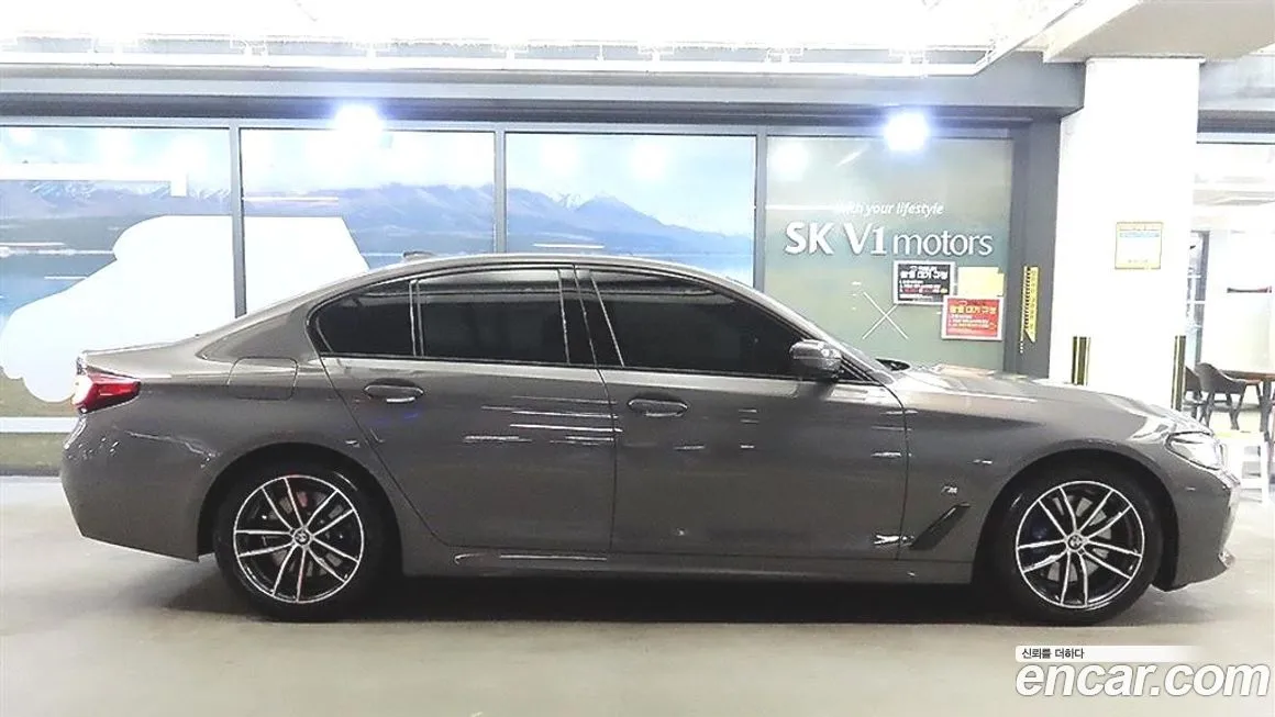 BMW 5-Series 2022 из KR, фото 4