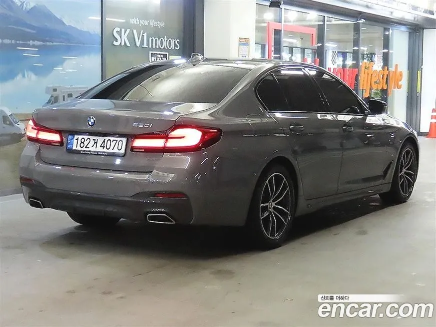 BMW 5-Series 2022 из KR, фото 1