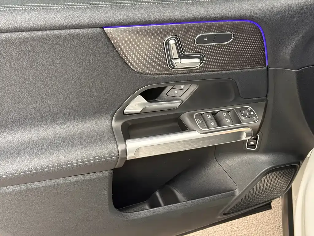 Mercedes-Benz GLB 2021 из CN, фото 7