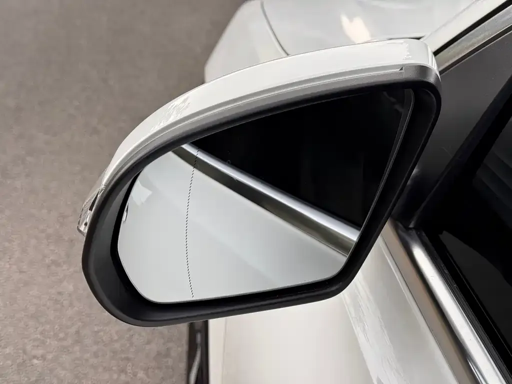 Mercedes-Benz GLB 2021 из CN, фото 2