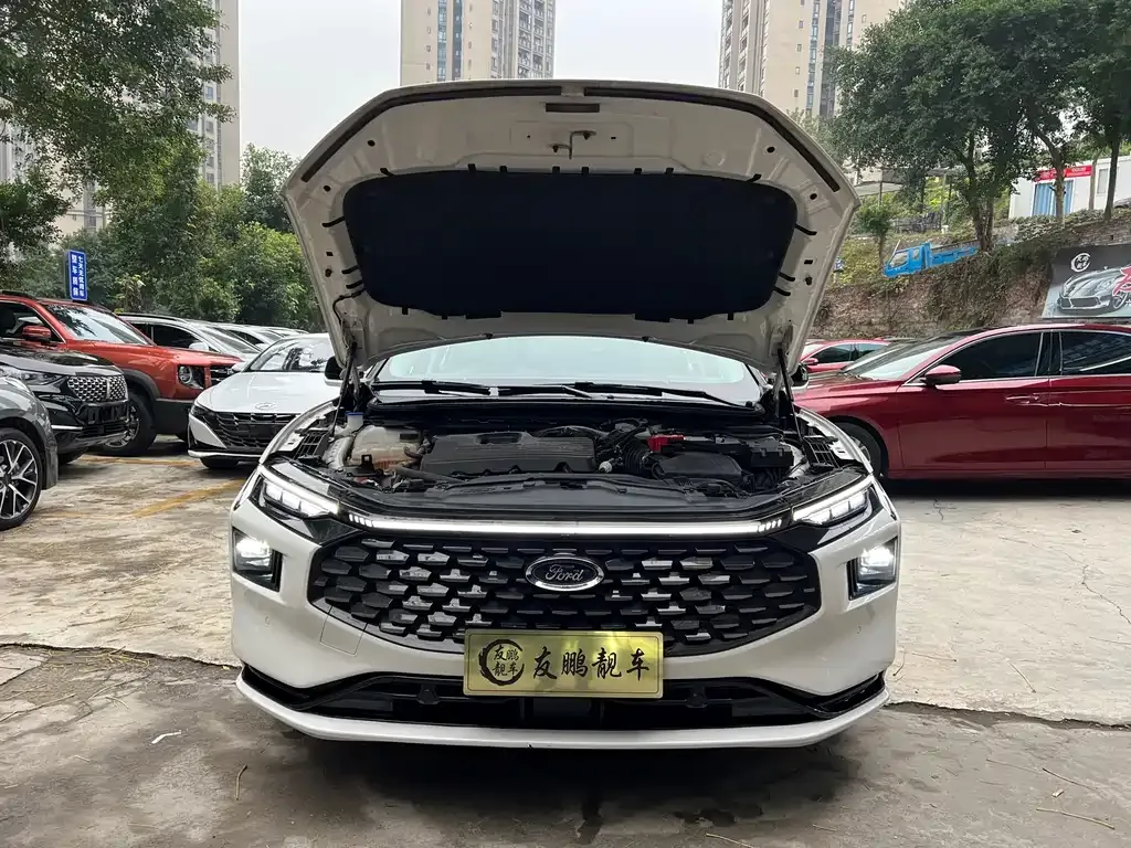 Ford Mondeo 2023 из CN, фото 4