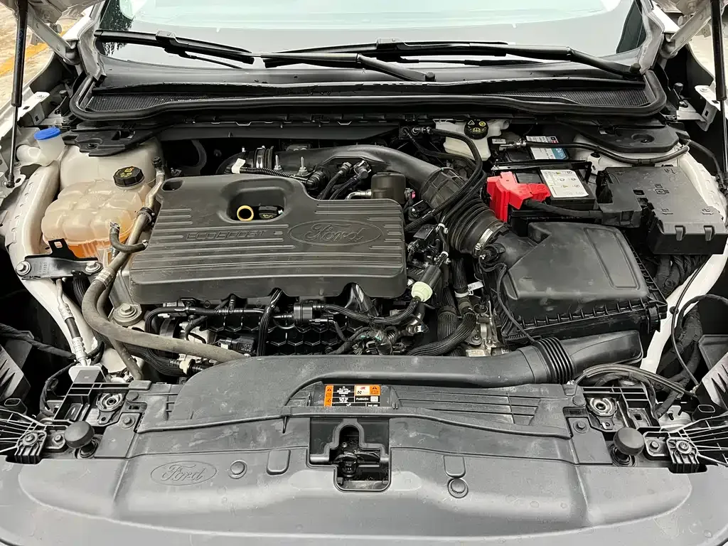 Ford Mondeo 2023 из CN, фото 5