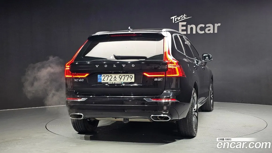 Volvo XC60 — фото 4