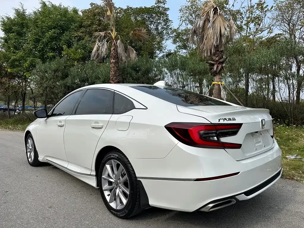 Honda Accord 2022 из CN, фото 9