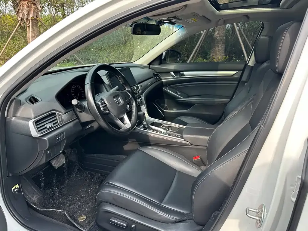 Honda Accord 2022 из CN, фото 4