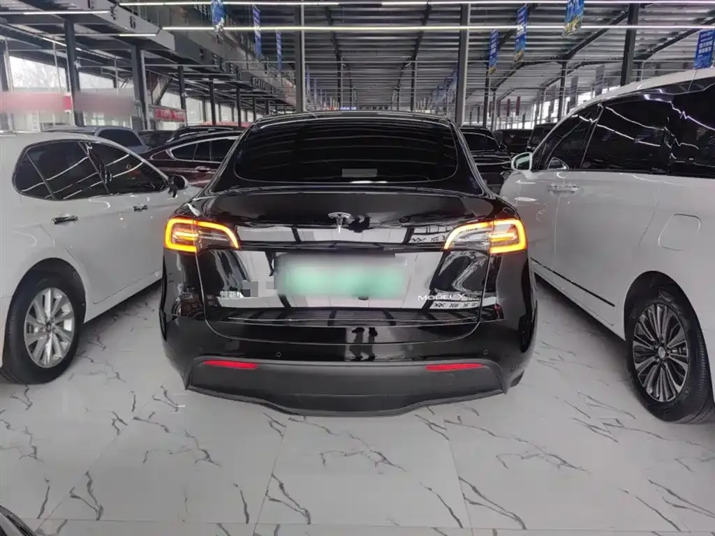 Tesla Model Y 2022 из CN, фото 2