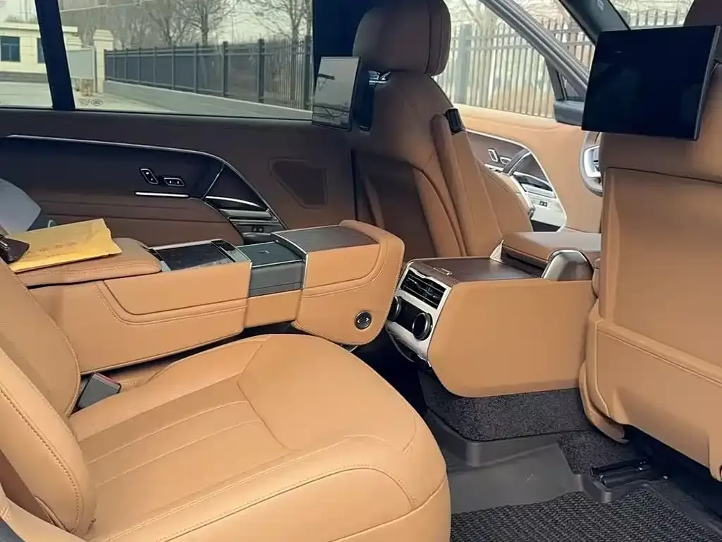 Land Rover Range Rover 2025 из CN, фото 7
