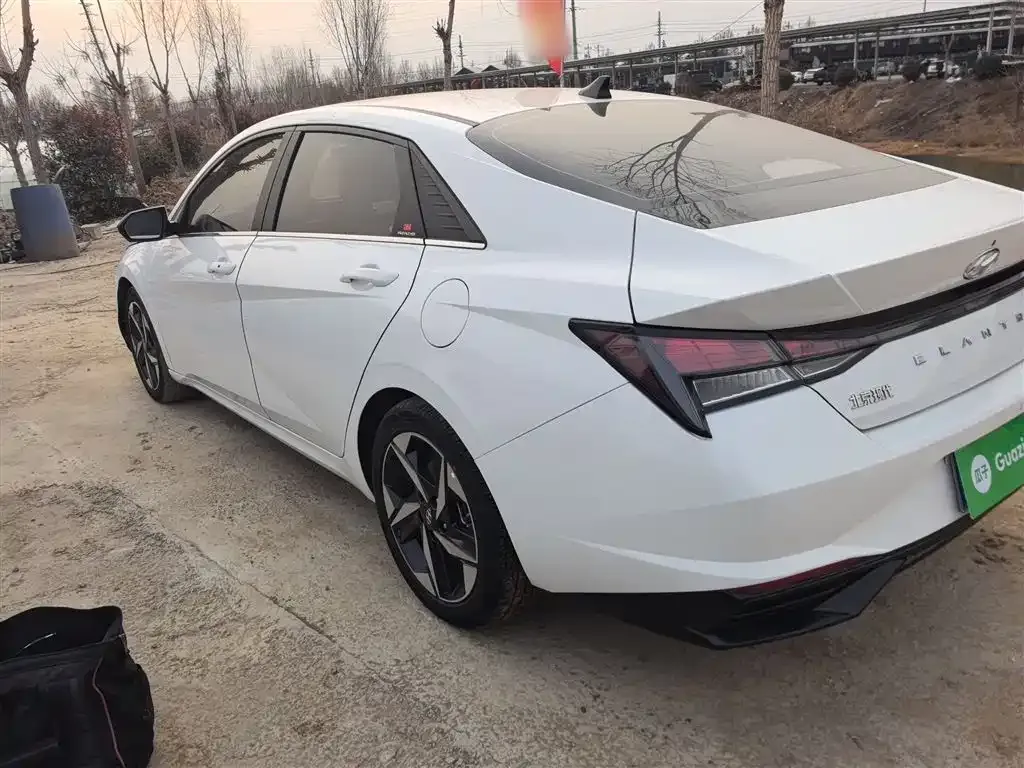 Hyundai Elantra 2022 из CN, фото 2
