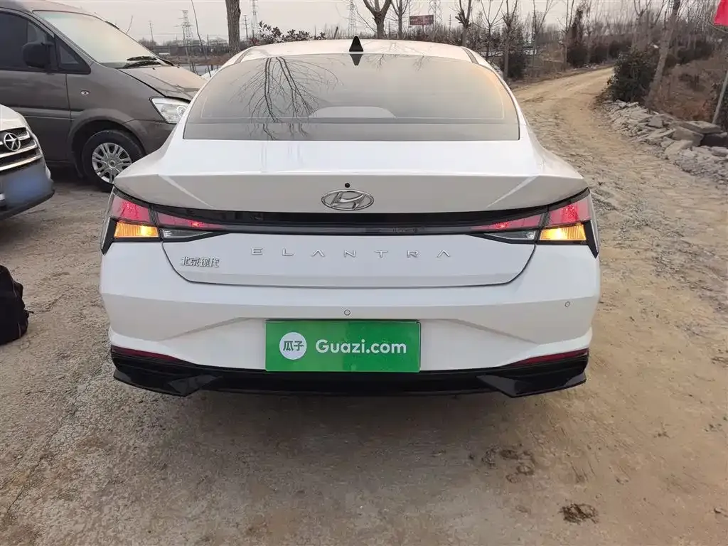 Hyundai Elantra 2022 из CN, фото 3
