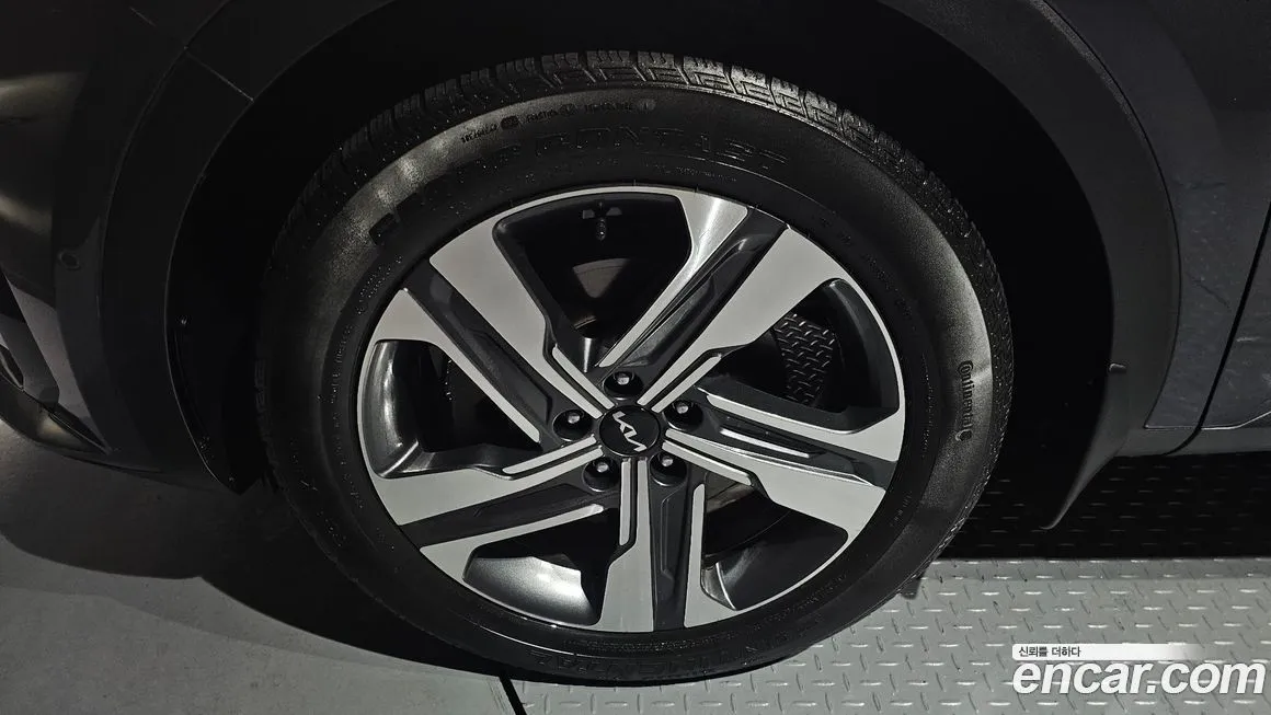 Kia Sorento — фото 5