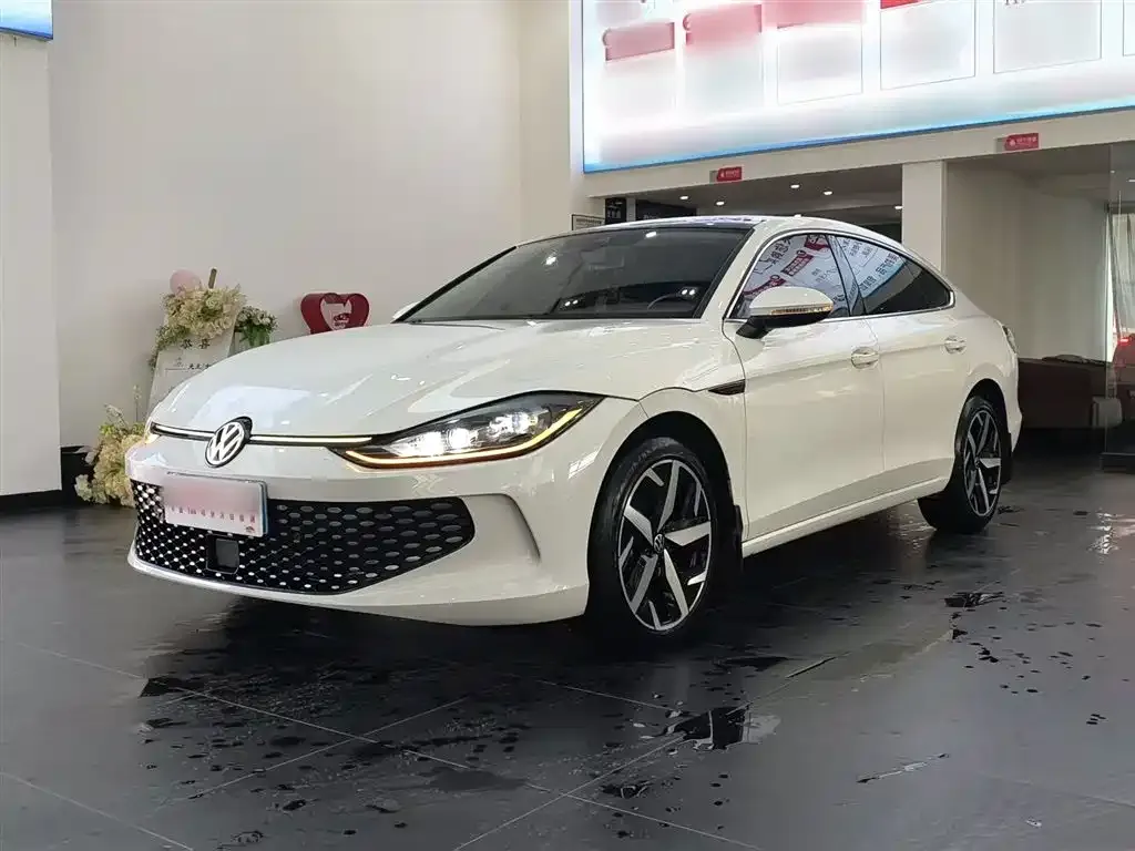 Volkswagen Lamando 2023 из CN, фото 2