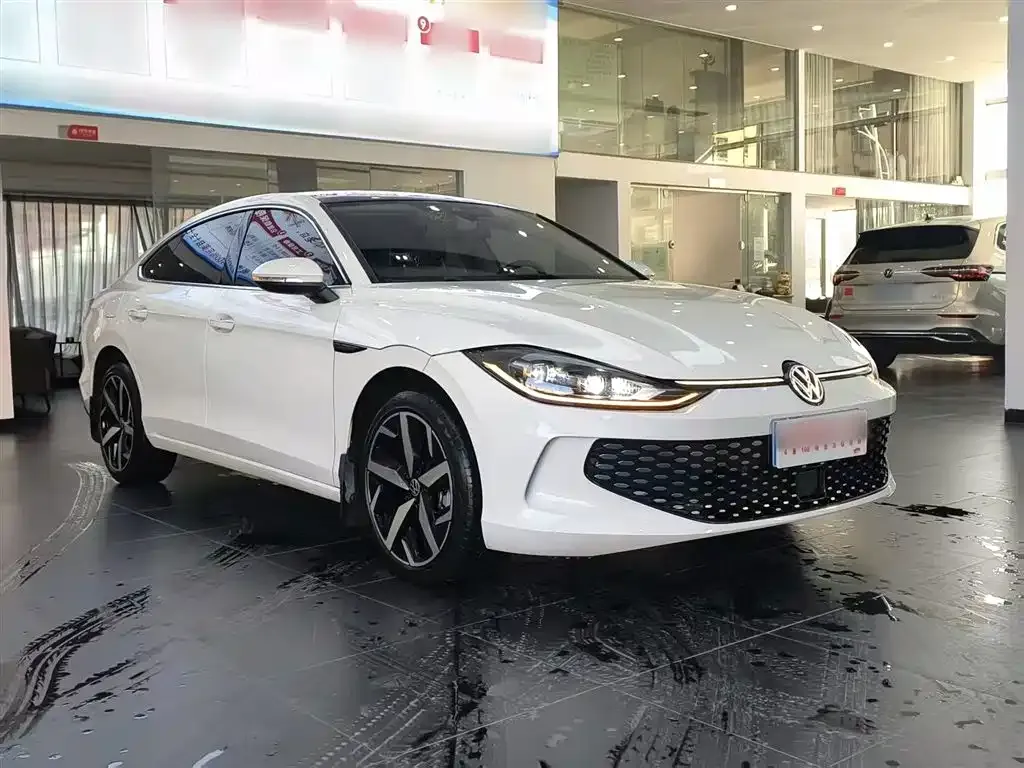 Volkswagen Lamando 2023 из CN, фото 9