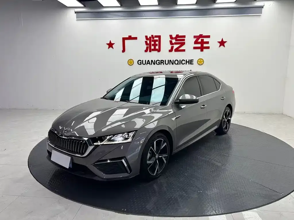 Skoda Octavia 2021 из CN, фото 1