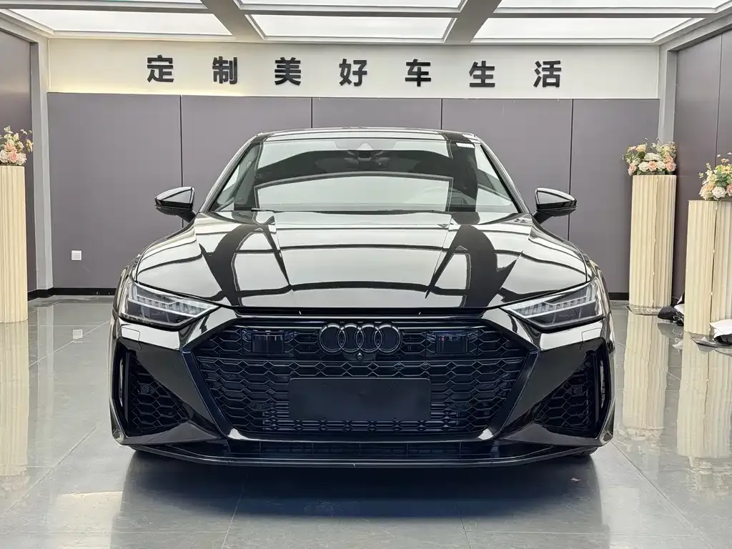 Audi A7 2022 из CN, фото 6