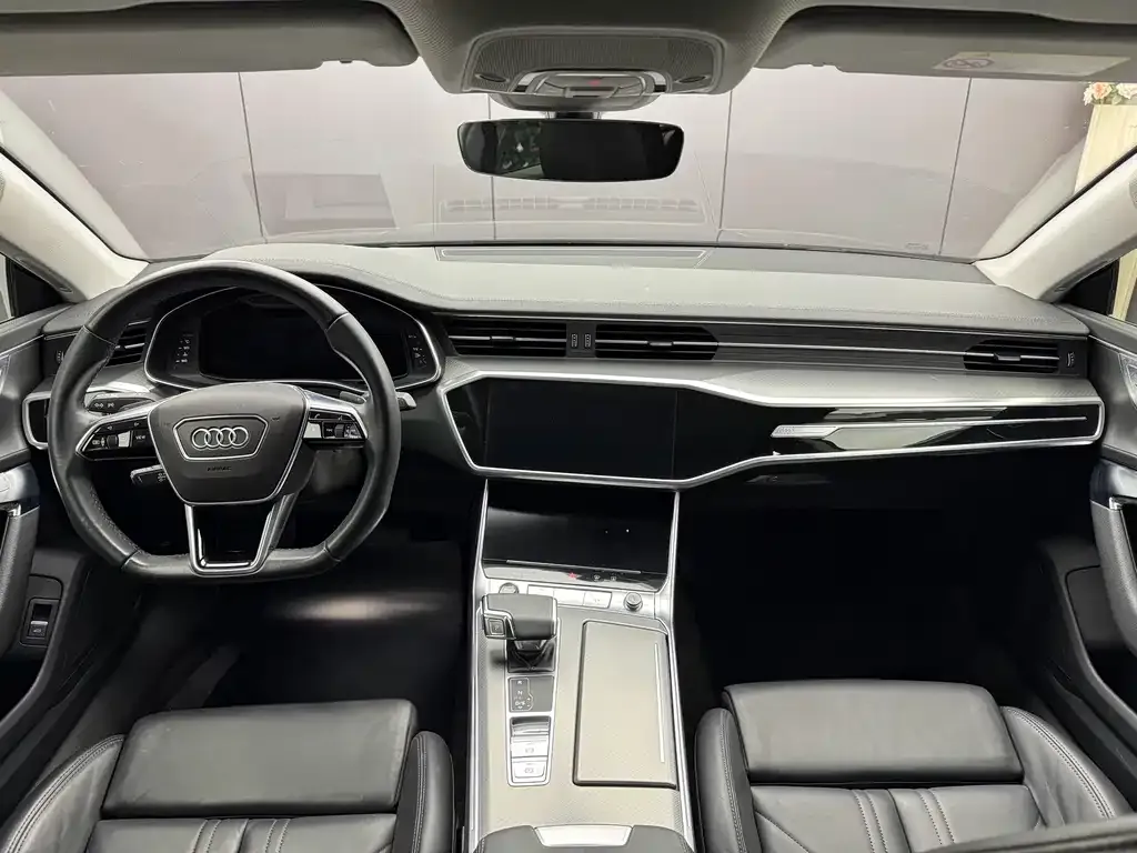 Audi A7 2022 из CN, фото 2