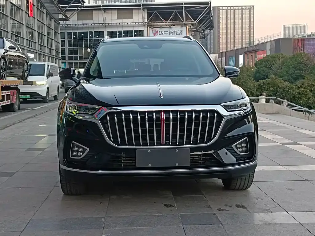 Hongqi HS5 — фото 2