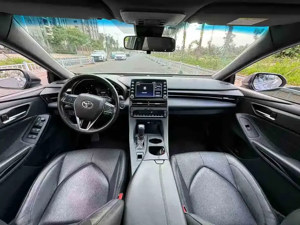 Toyota Avalon 2023 из CN, фото 6
