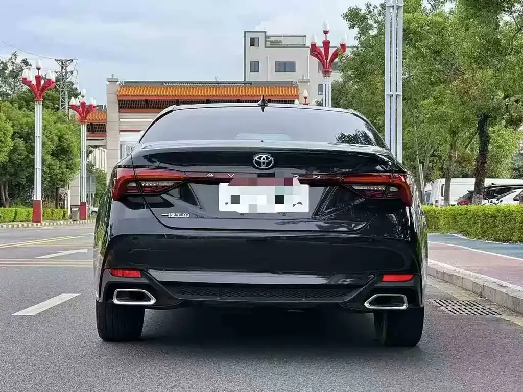 Toyota Avalon 2023 из CN, фото 8
