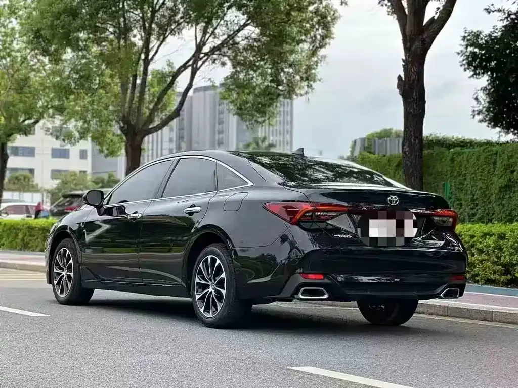 Toyota Avalon 2023 из CN, фото 9