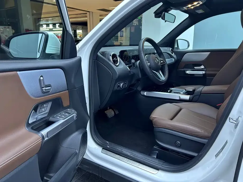Mercedes-Benz GLB 2023 из CN, фото 5