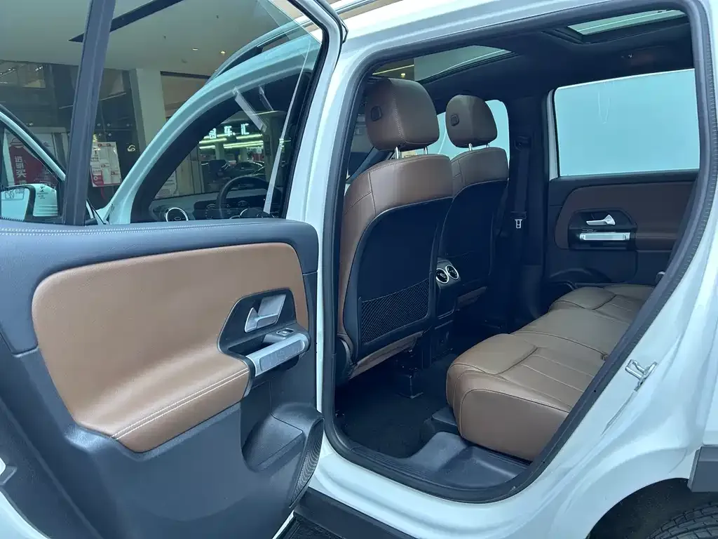 Mercedes-Benz GLB 2023 из CN, фото 6