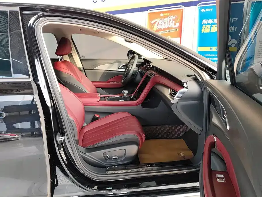Hongqi H5 2024 из CN, фото 6