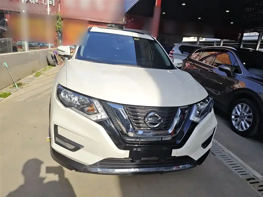 Nissan X-Trail 2021 из CN, фото 2