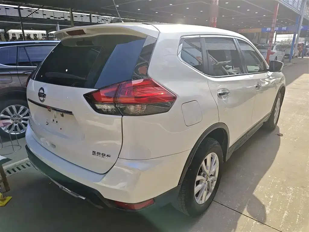 Nissan X-Trail 2021 из CN, фото 8