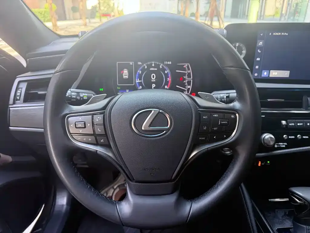 Lexus ES 2023 из CN, фото 2