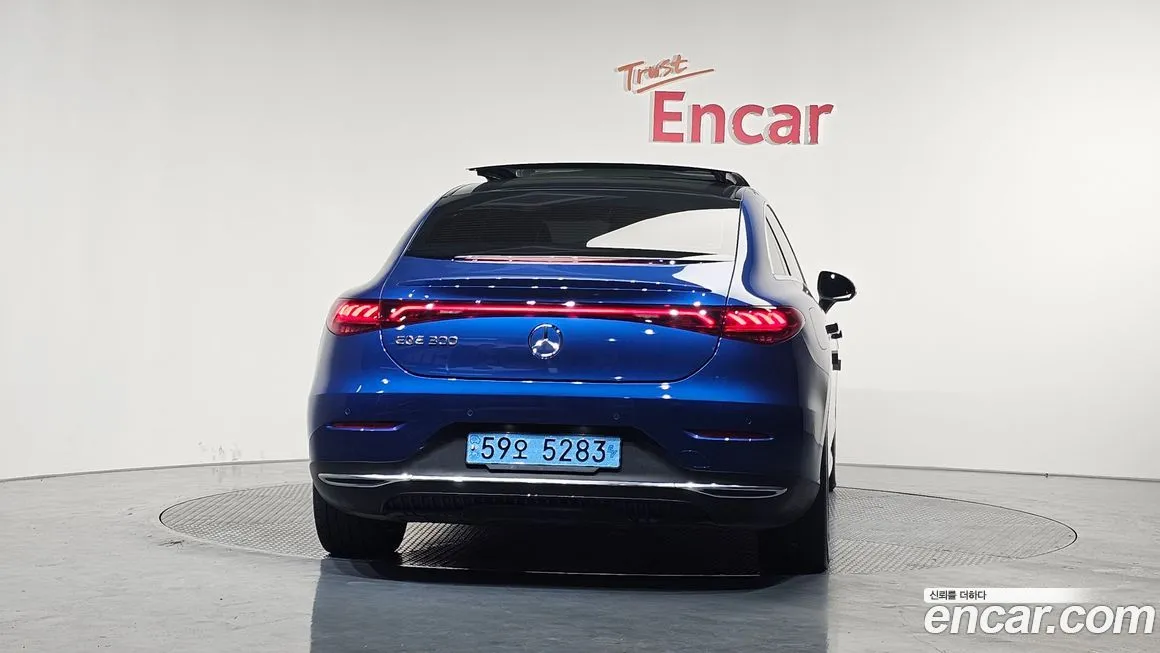 Mercedes-Benz EQE 2023 из KR, фото 4