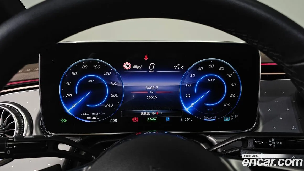 Mercedes-Benz EQE 2023 из KR, фото 8