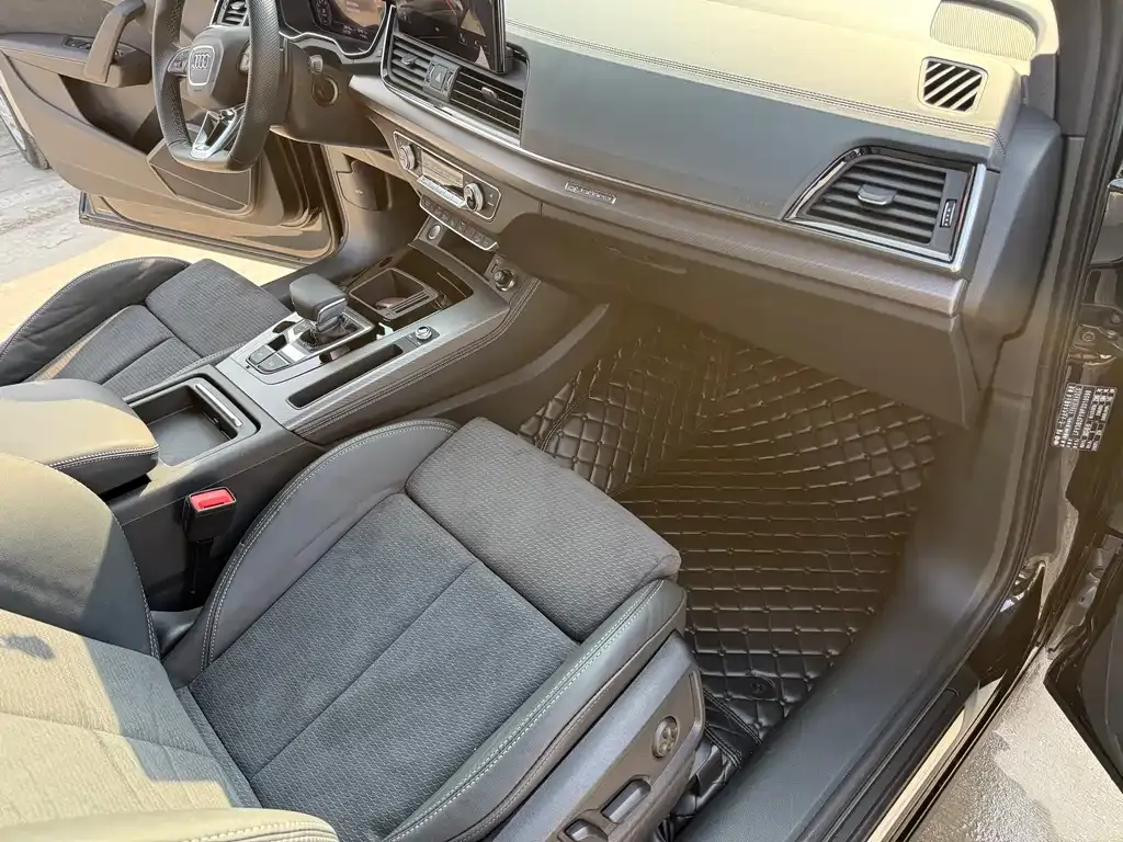 Audi Q5L Sportback 2023 из CN, фото 9