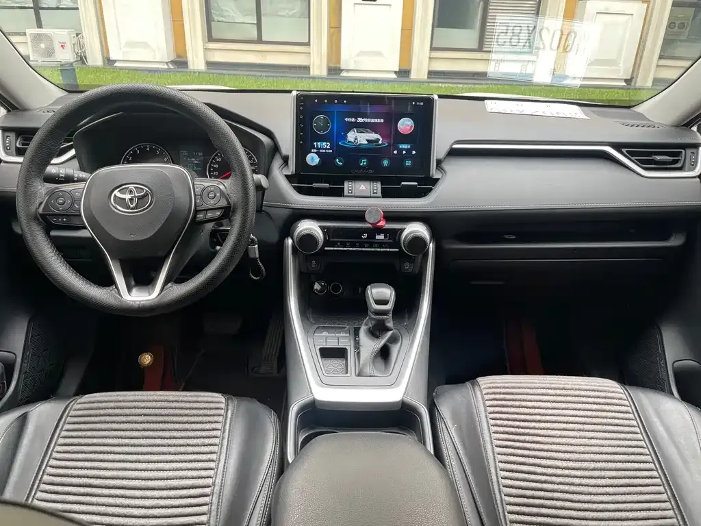 Toyota RAV4 2021 из CN, фото 8